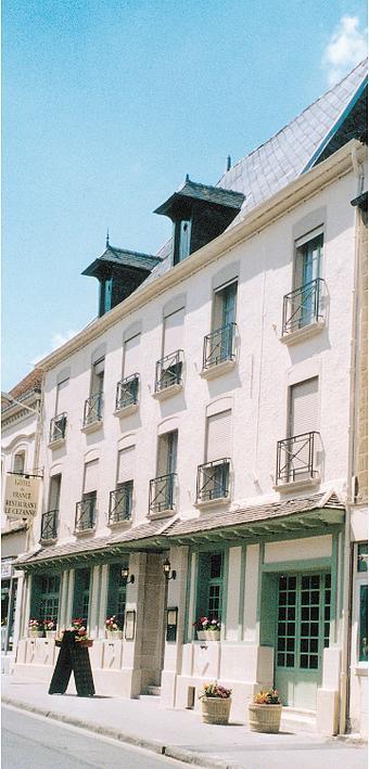 Les Hotes De Cezanne Сезанн Экстерьер фото